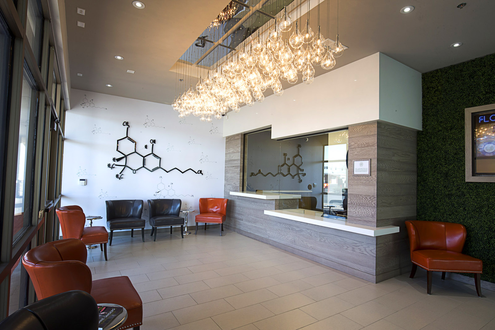 Planet 13 to Light Up Las Vegas with a New Cannabis Retail Experience